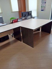 Прямые офисные столы