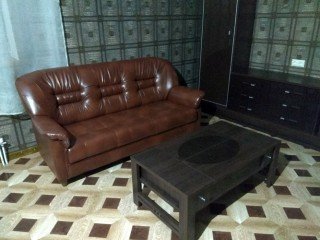 Кабинет для руководителя Дуглас диван из искусственной кожи